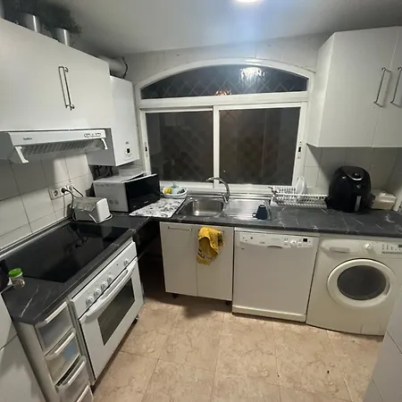 Habitacion Privada En Piso Compartido Madrid Esterno foto
