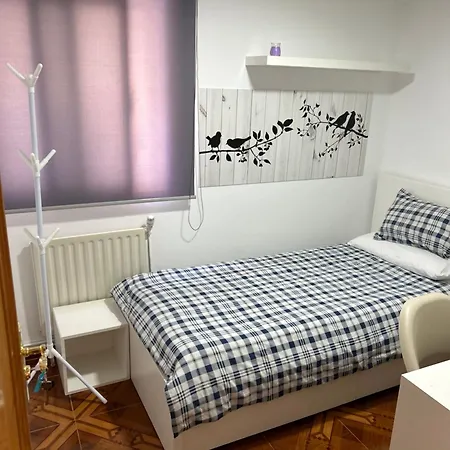 Habitacion Privada En Piso Compartido Madrid Esterno foto